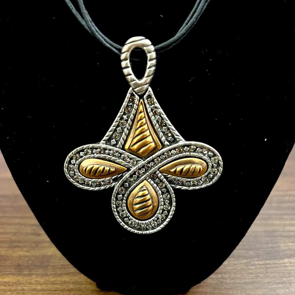 Statement Necklace - Gorgeous!